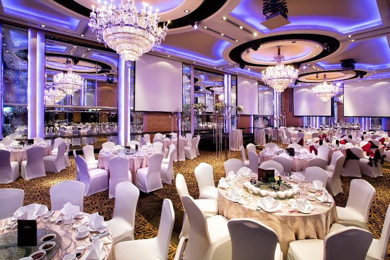 Khách sạn Orchard Centre By Ihg 4*